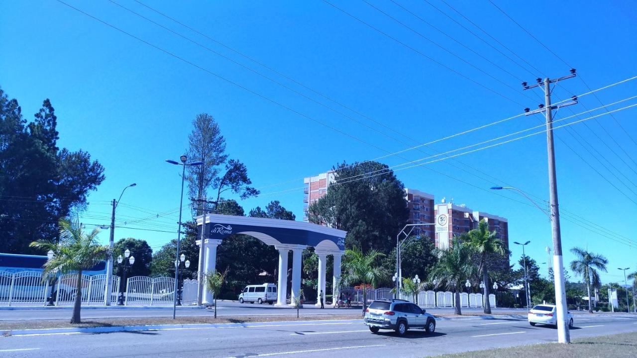THERMAS LACQUA DIROMA COM PISCINA De ONDAS GRATIS 24horas Caldas Novas Exterior foto