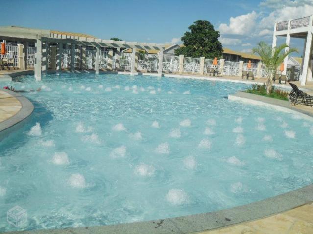 THERMAS LACQUA DIROMA COM PISCINA De ONDAS GRATIS 24horas Caldas Novas Exterior foto