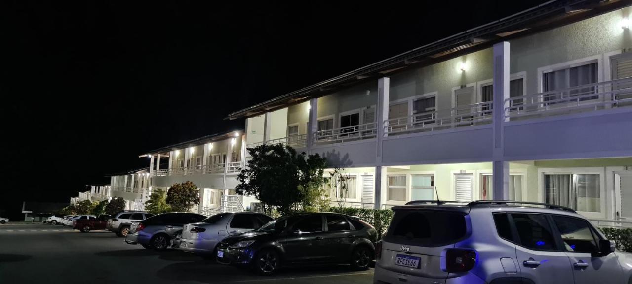 THERMAS LACQUA DIROMA COM PISCINA De ONDAS GRATIS 24horas Caldas Novas Exterior foto