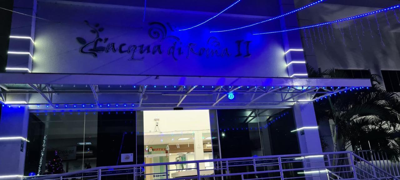 THERMAS LACQUA DIROMA COM PISCINA De ONDAS GRATIS 24horas Caldas Novas Exterior foto