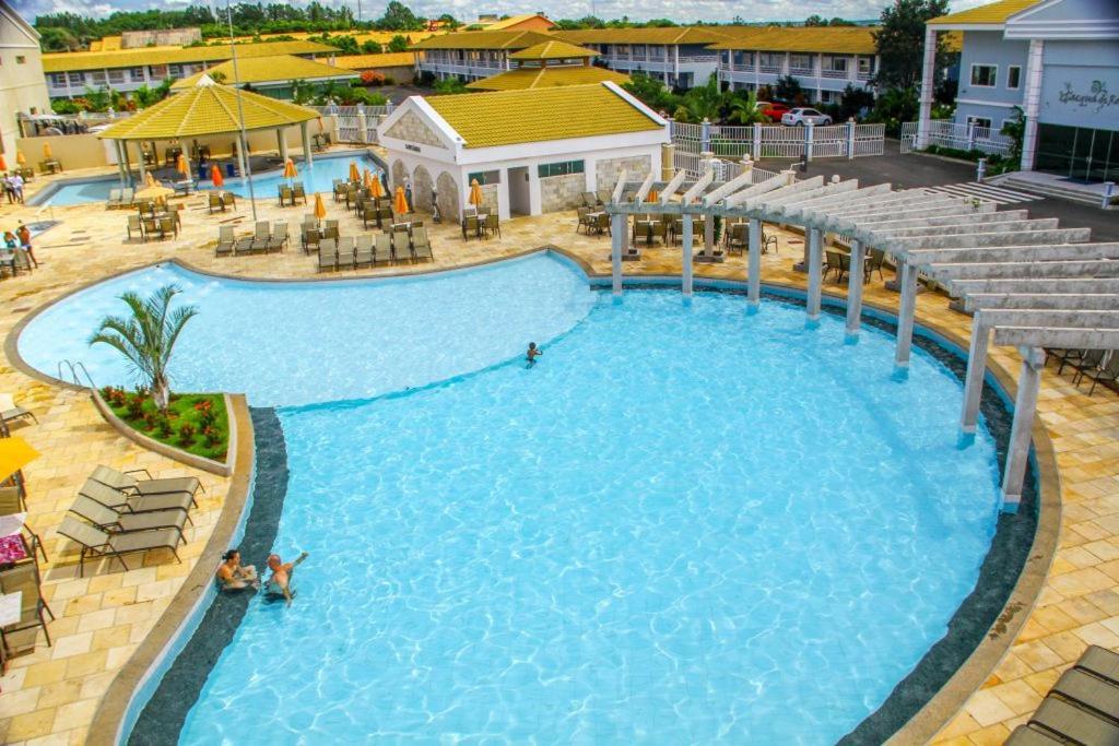THERMAS LACQUA DIROMA COM PISCINA De ONDAS GRATIS 24horas Caldas Novas Exterior foto
